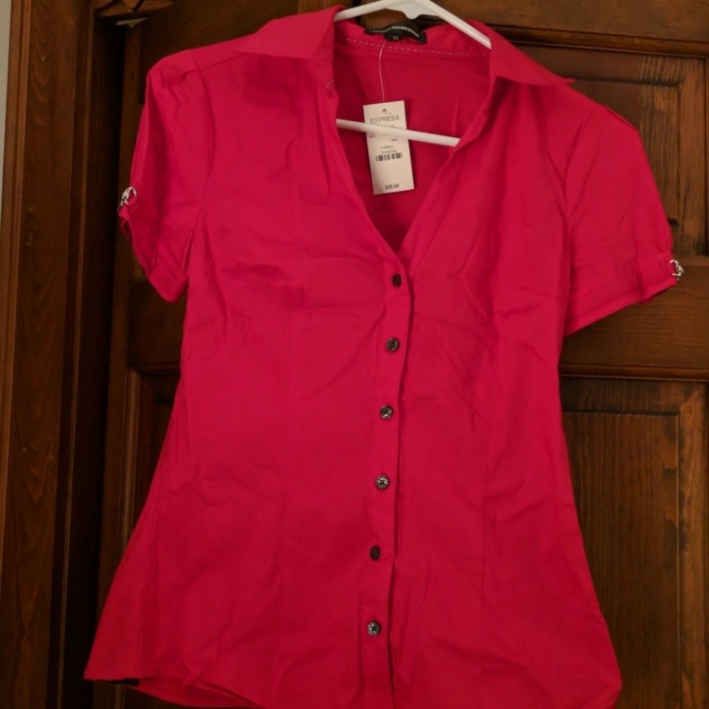 NWT button down short sleeve shirt